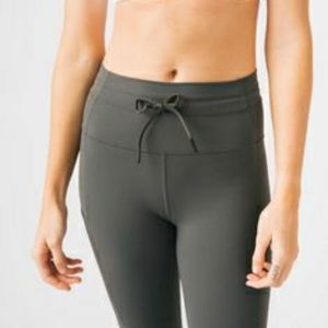 Sage Pocket Drawstring Luxe 7/8 length